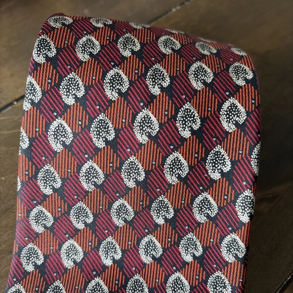 Christian Dior Vintage Necktie Mens OS Rust Burgundy Paisley Silk Designer Tie‎